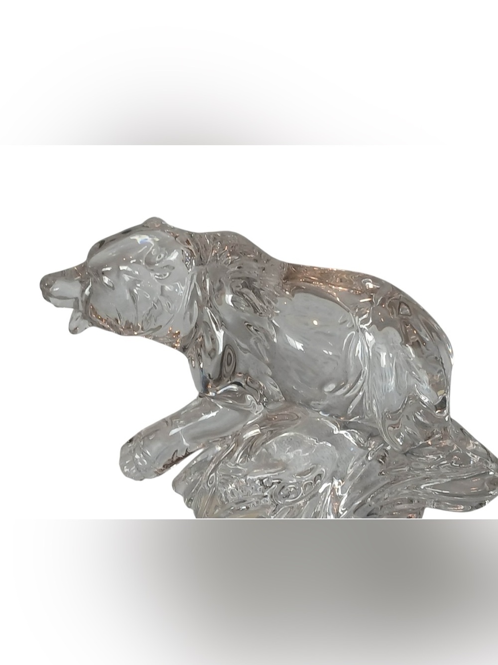 Wonders of the wild Crystal lead bear sculpture